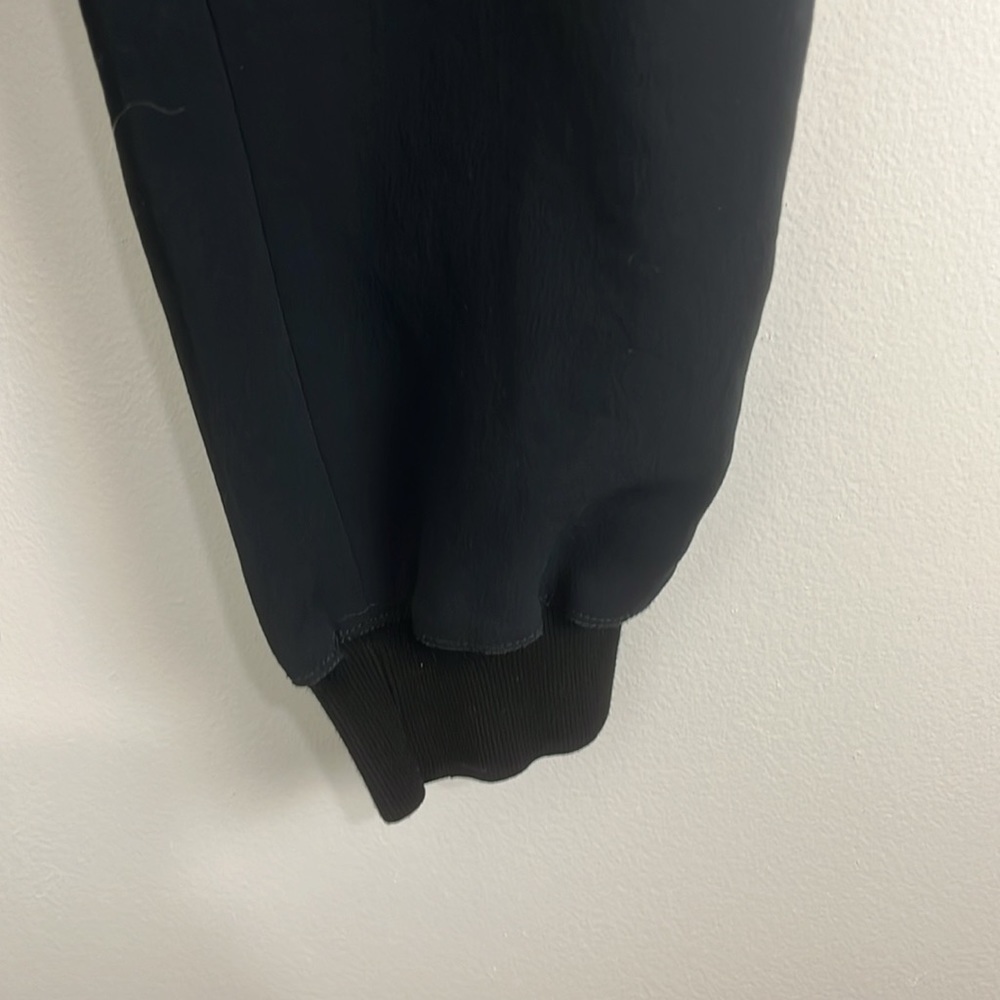 Aritzia Wilfred Black Drawstring Joggers - Picture 5 of 10